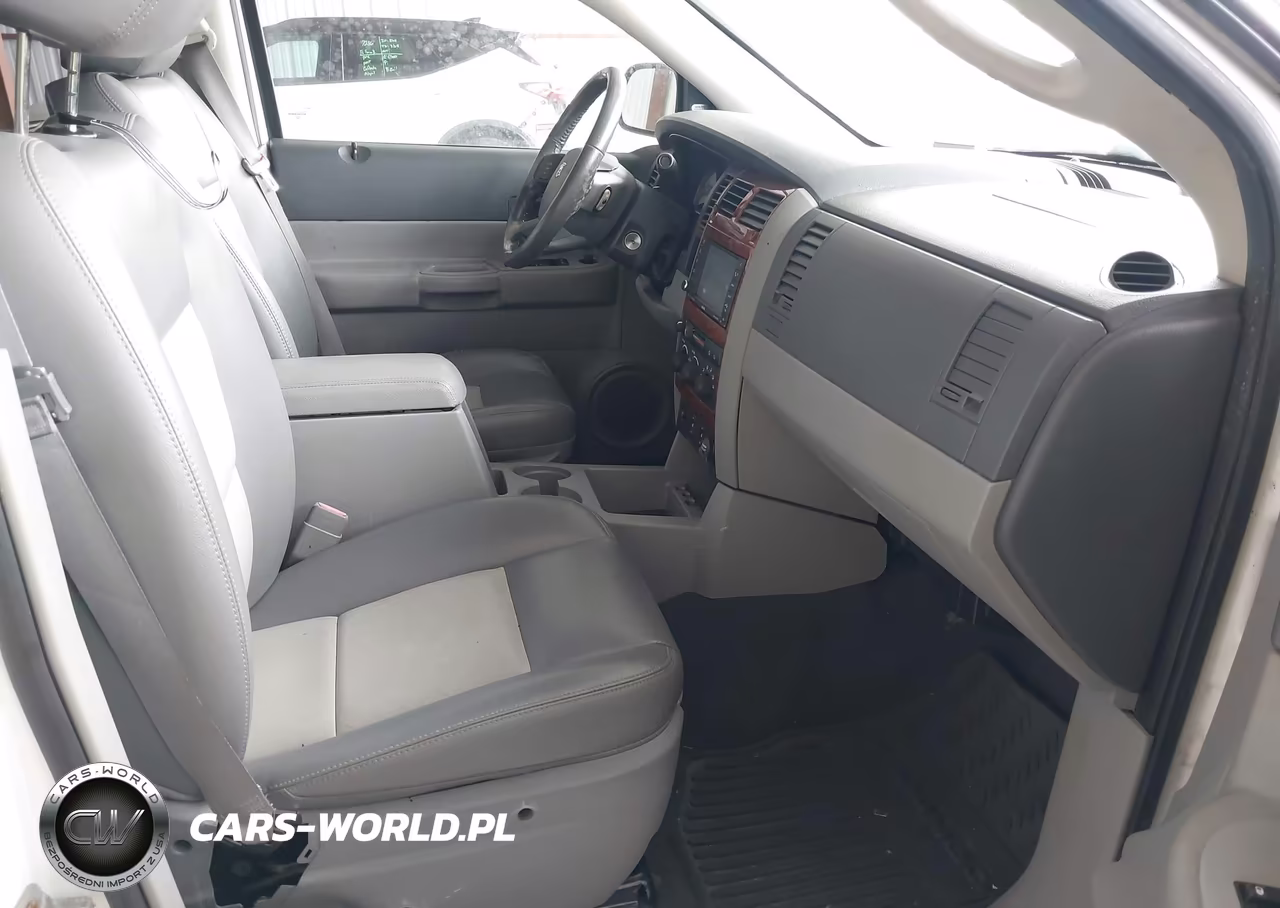 2008 Dodge Durango Adventurer VIN:1D8HD68N28F119916 - 5