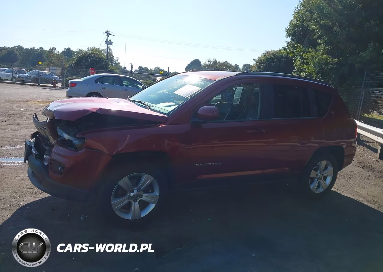 2014 Jeep Compass Latitude VIN:1C4NJDEB2ED852175 - 14