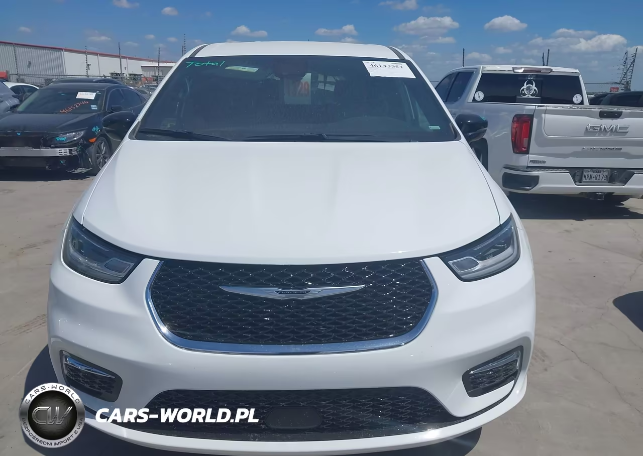 2026 Chrysler Pacifica Select VIN:2C4RC1BGXTR196781 - 12
