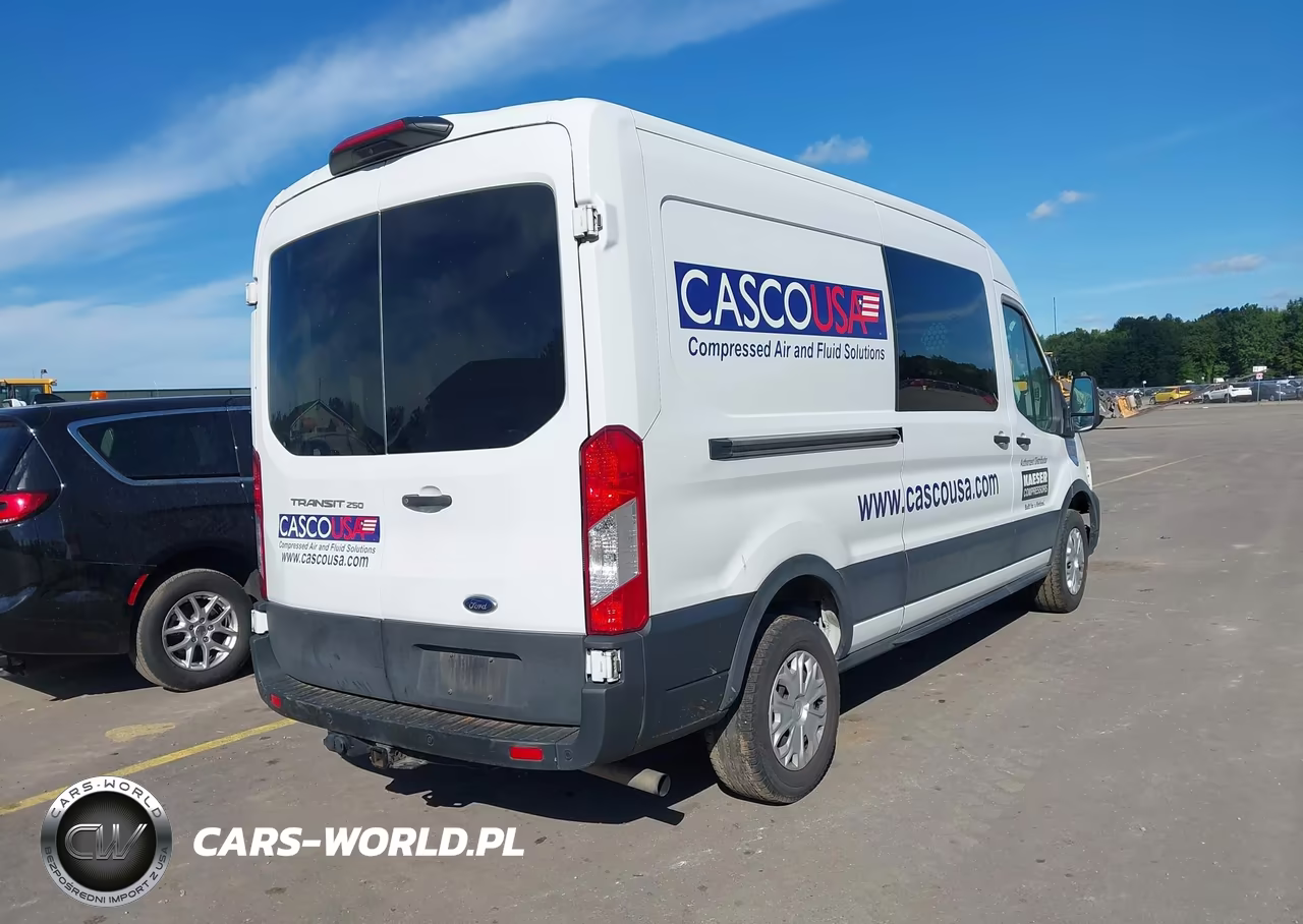 2023 Ford Transit-250 VIN:1FTBR1C87PKA42461 - 4