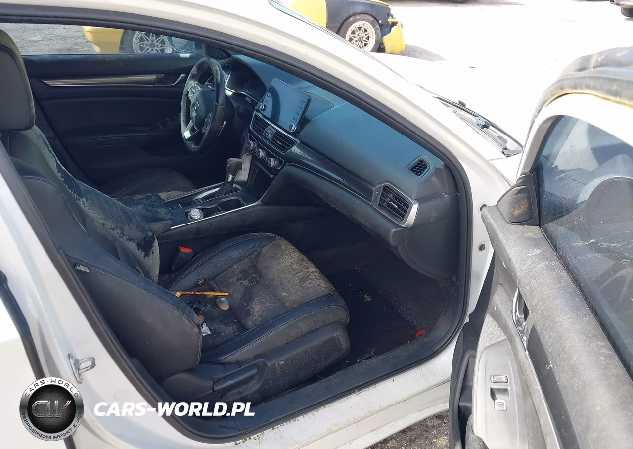 2018 Honda Accord Sport VIN:1HGCV1F33JA006636 - 5
