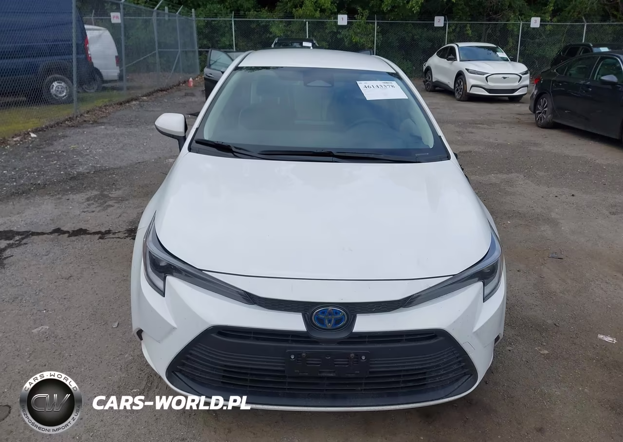 2025 Toyota Corolla Hybrid Le VIN:JTDBCMFE1S3107327 - 12