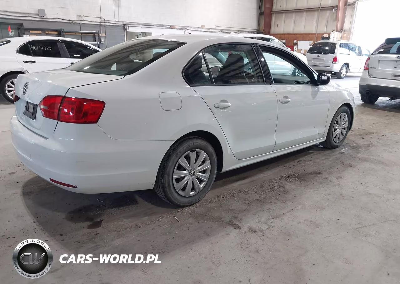 2014 Volkswagen Jetta 2.0L S VIN:3VW1K7AJ1EM433777 - 4
