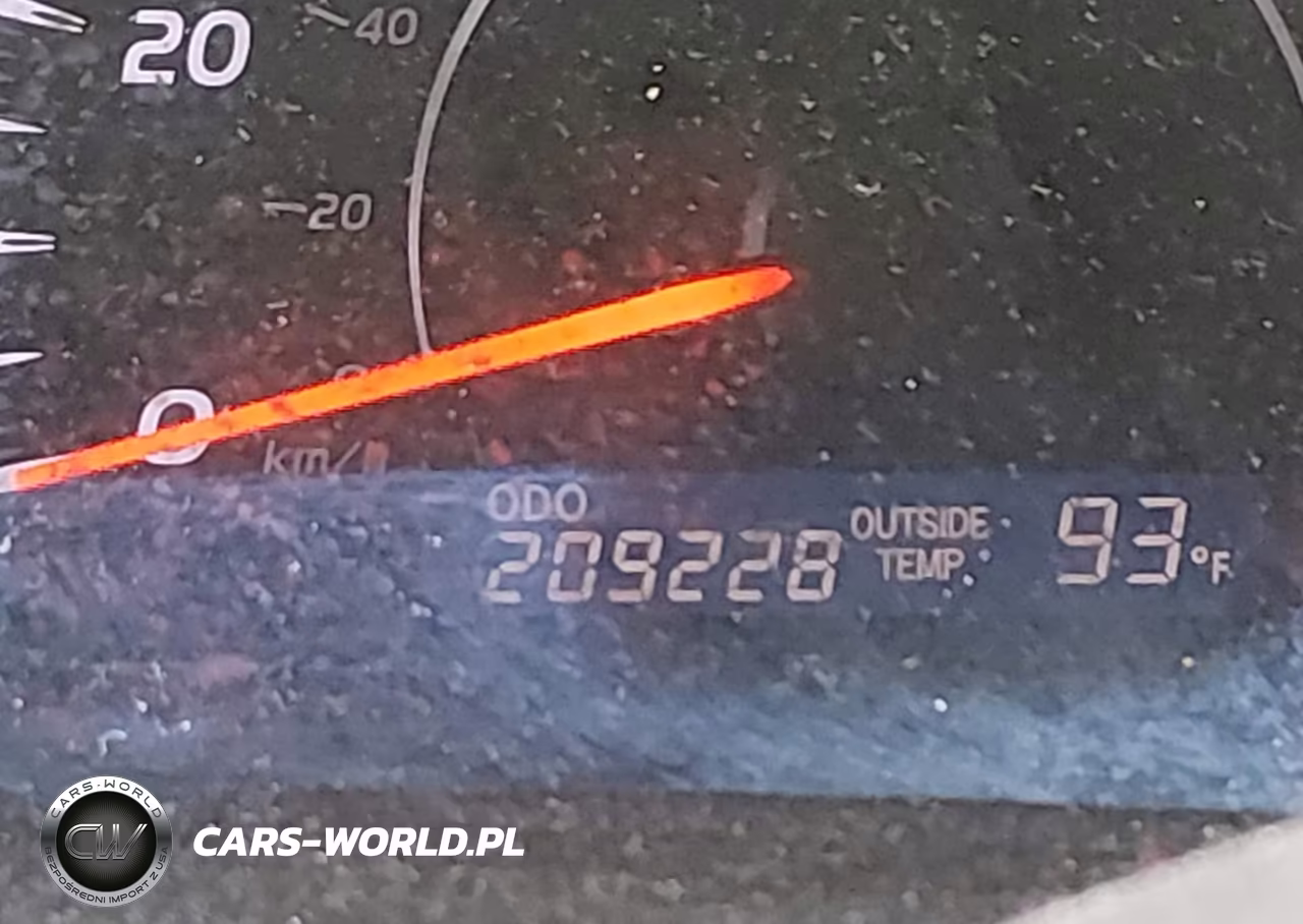 2010 Toyota Camry VIN:4T1BF3EKXAU561184 - 16
