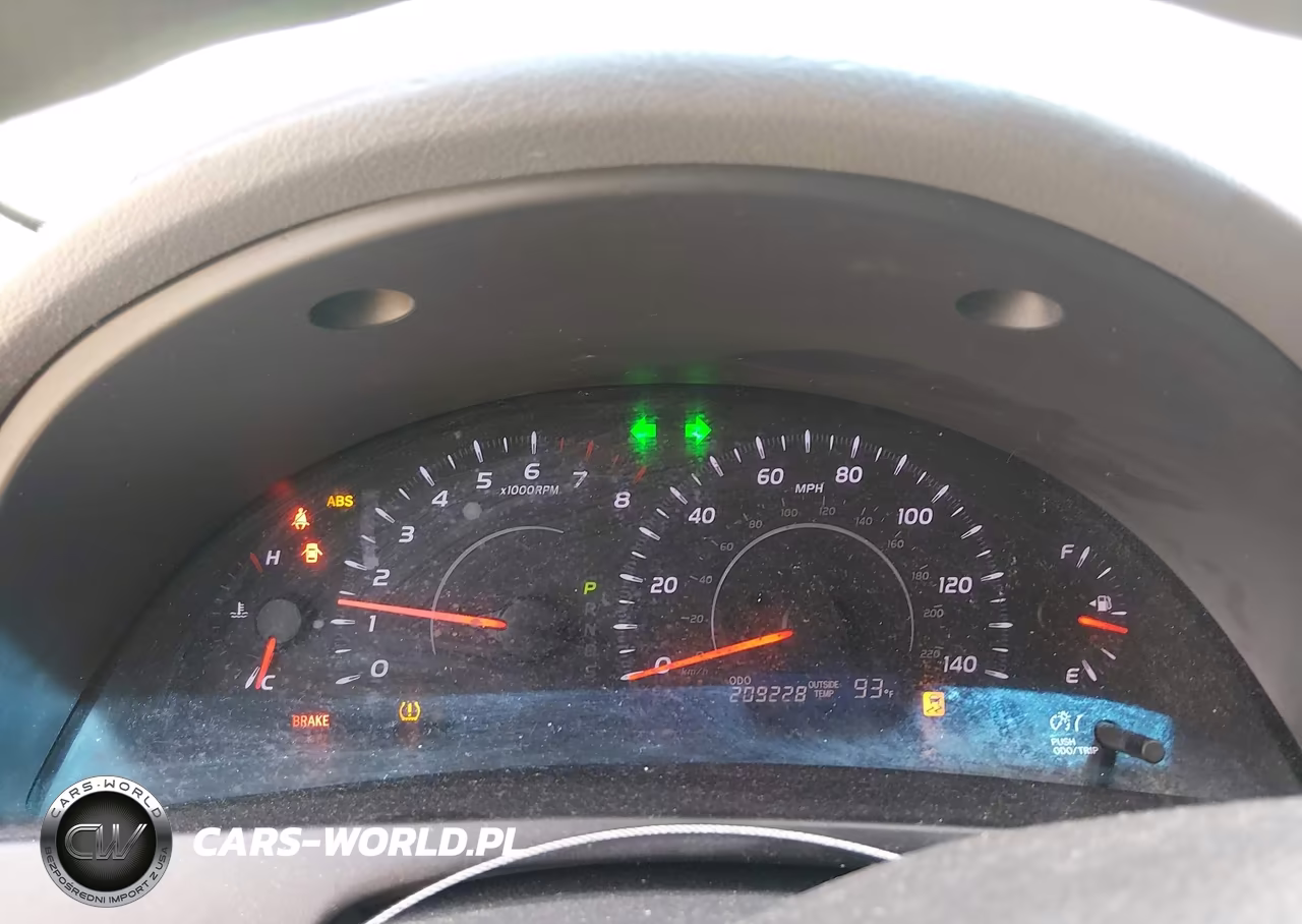 2010 Toyota Camry VIN:4T1BF3EKXAU561184 - 7