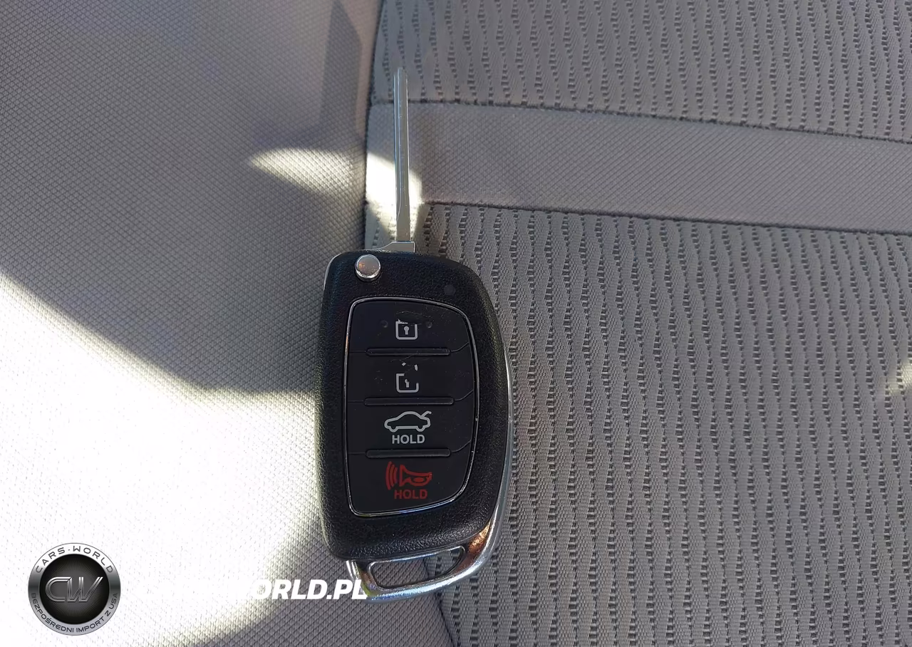 2016 Hyundai Sonata Se VIN:5NPE24AF8GH308475 - 11