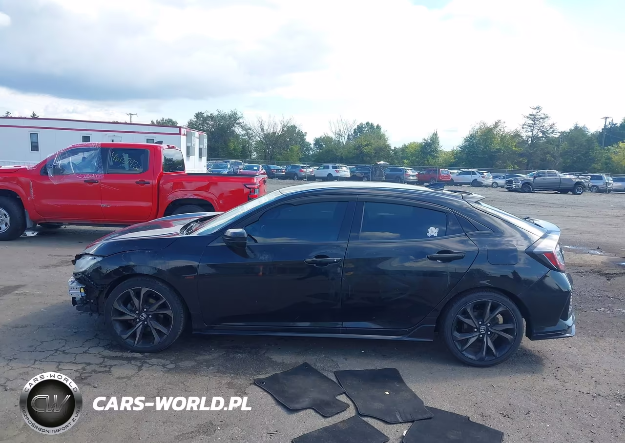 2018 Honda Civic Sport VIN:SHHFK7G42JU205732 - 14
