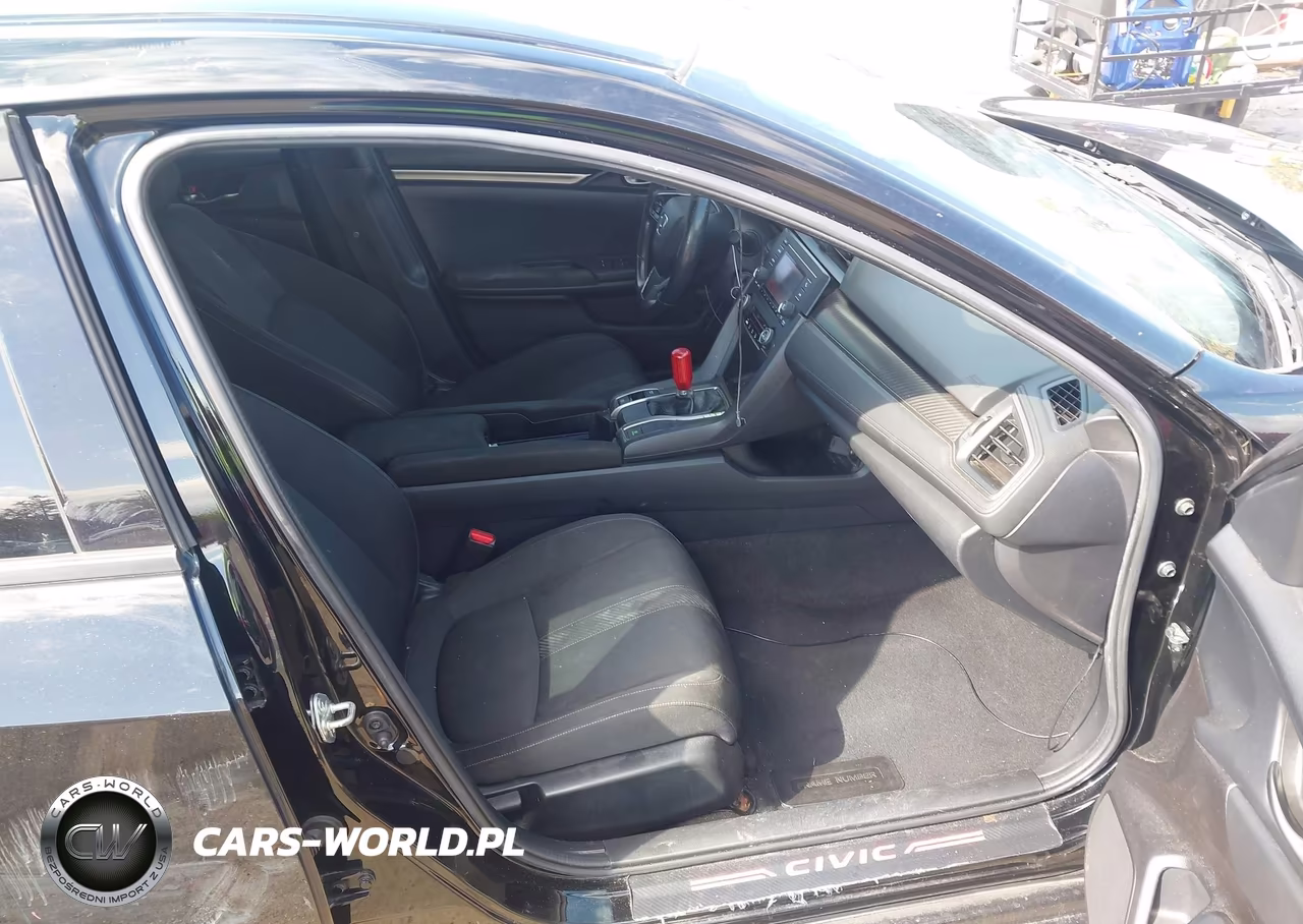 2018 Honda Civic Sport VIN:SHHFK7G42JU205732 - 5