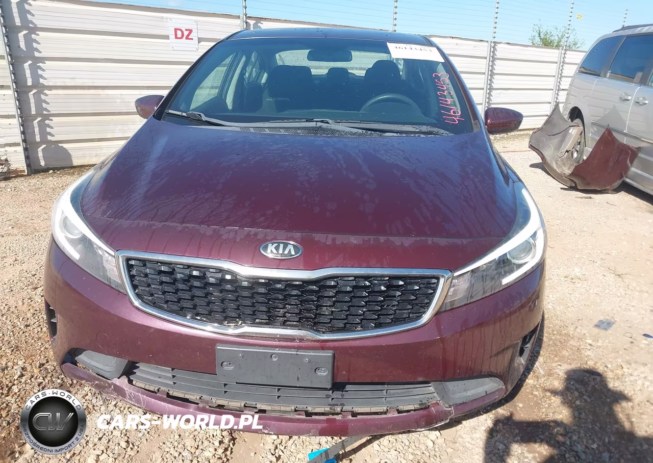 2018 Kia Forte Lx VIN:3KPFK4A70JE178684 - 12