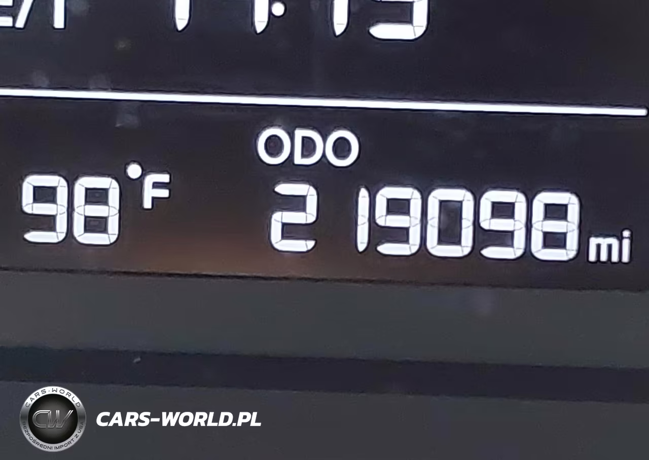 2018 Kia Forte Lx VIN:3KPFK4A70JE178684 - 15