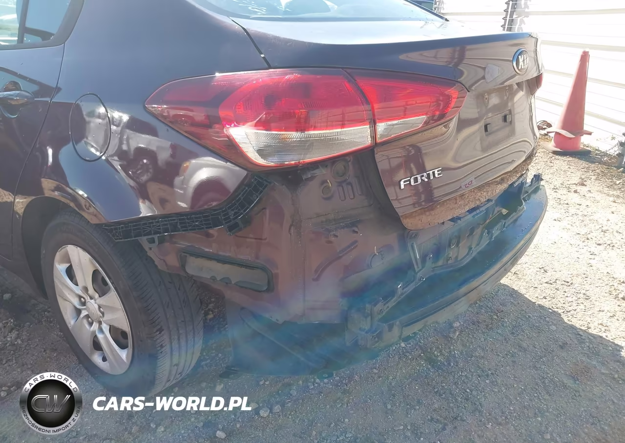 2018 Kia Forte Lx VIN:3KPFK4A70JE178684 - 6