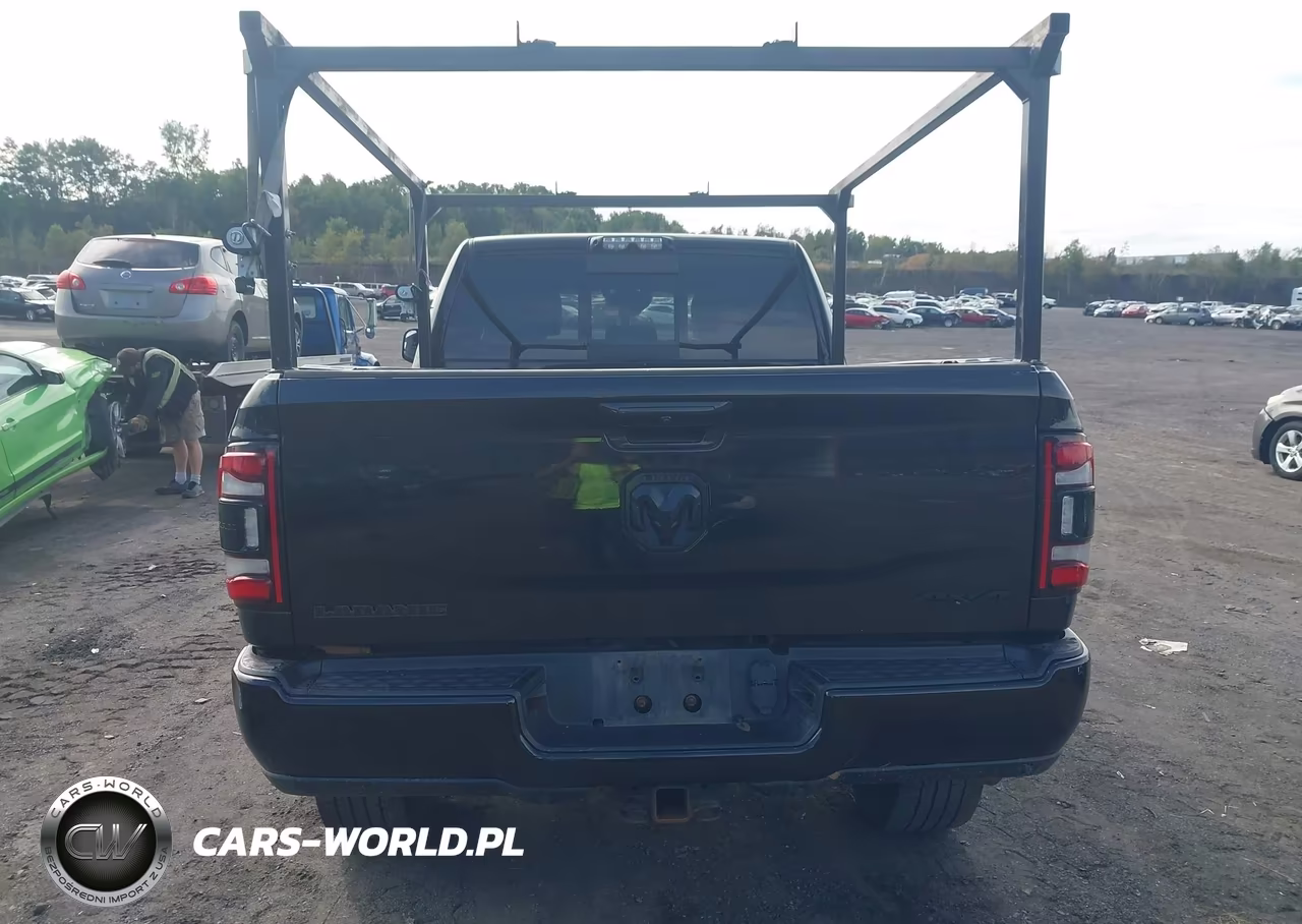 2020 Ram 2500 Laramie 4X4 6'4 Box VIN:3C6UR5FLXLG107957 - 16
