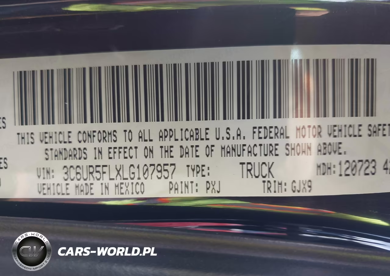 2020 Ram 2500 Laramie 4X4 6'4 Box VIN:3C6UR5FLXLG107957 - 9
