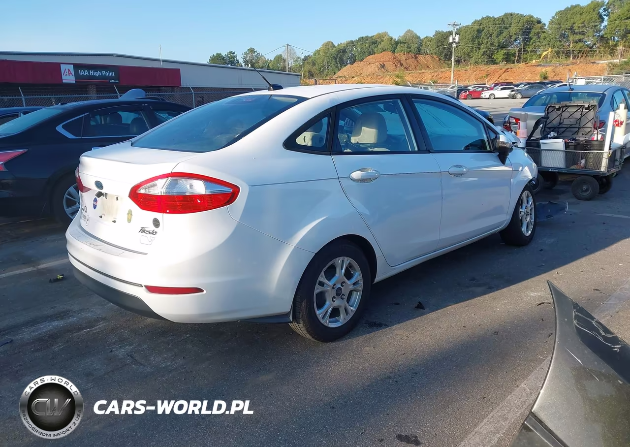 2014 Ford Fiesta Se VIN:3FADP4BJ9EM174587 - 4