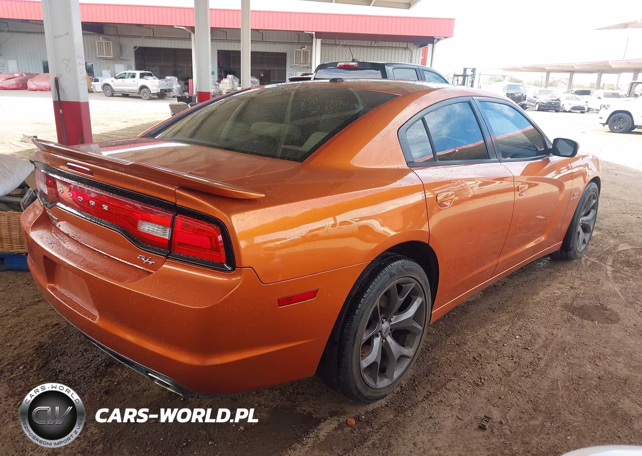 2011 Dodge Charger R-T VIN:2B3CM5CT2BH610910 - 4
