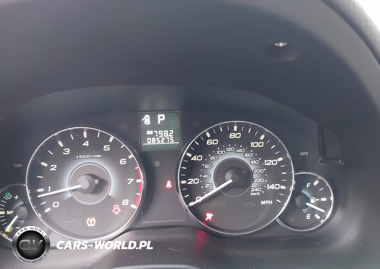 2010 Subaru Outback 2.5I Limited VIN:4S4BRCKC3A3313997 - 7