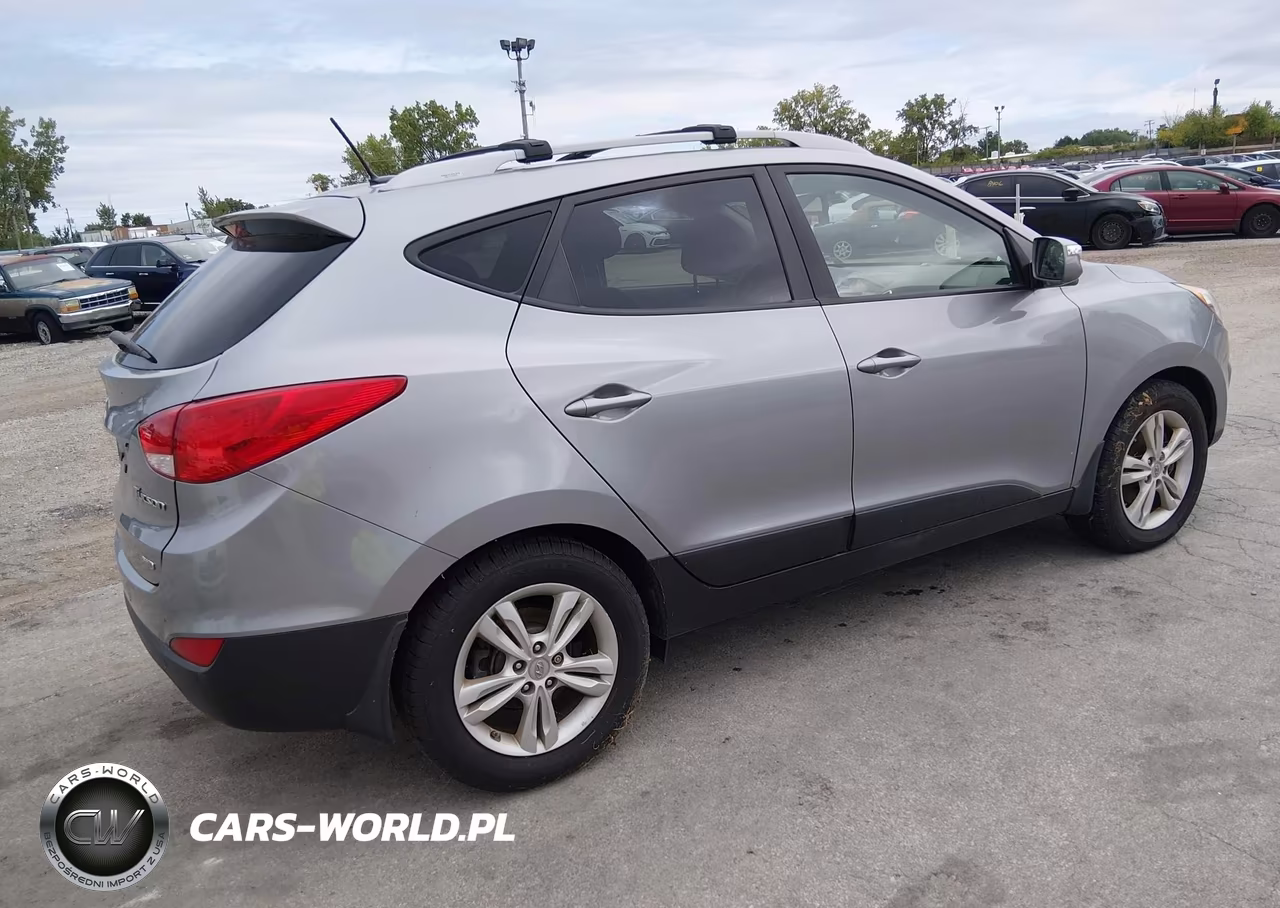 2013 Hyundai Tucson Gls VIN:KM8JUCAC4DU620685 - 4
