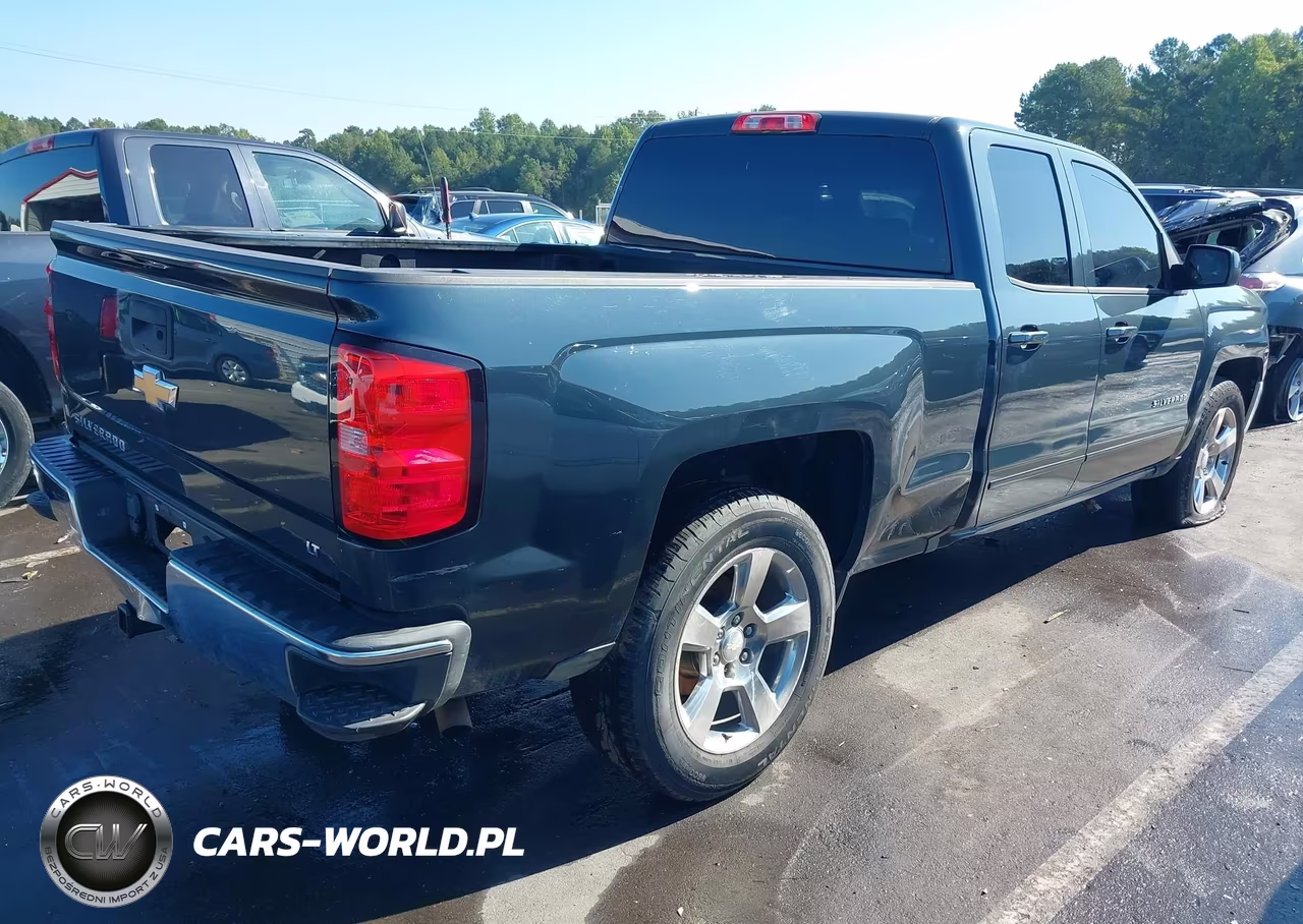 2017 Chevrolet Silverado 1500 Lt VIN:1GCRCREC5HZ156337 - 4