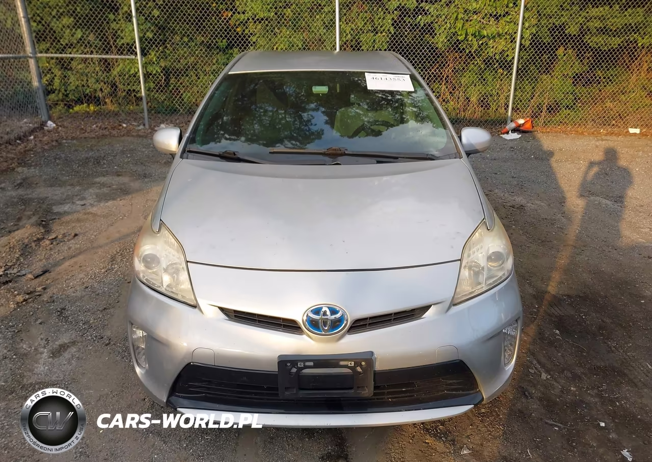 2014 Toyota Prius Three VIN:JTDKN3DU9E1772202 - 11