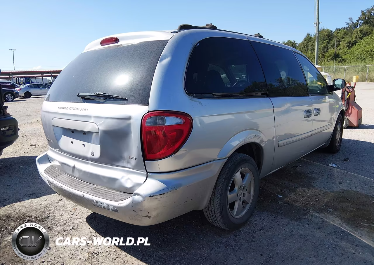 2005 Dodge Grand Caravan Sxt VIN:2D4GP44LX5R342416 - 4