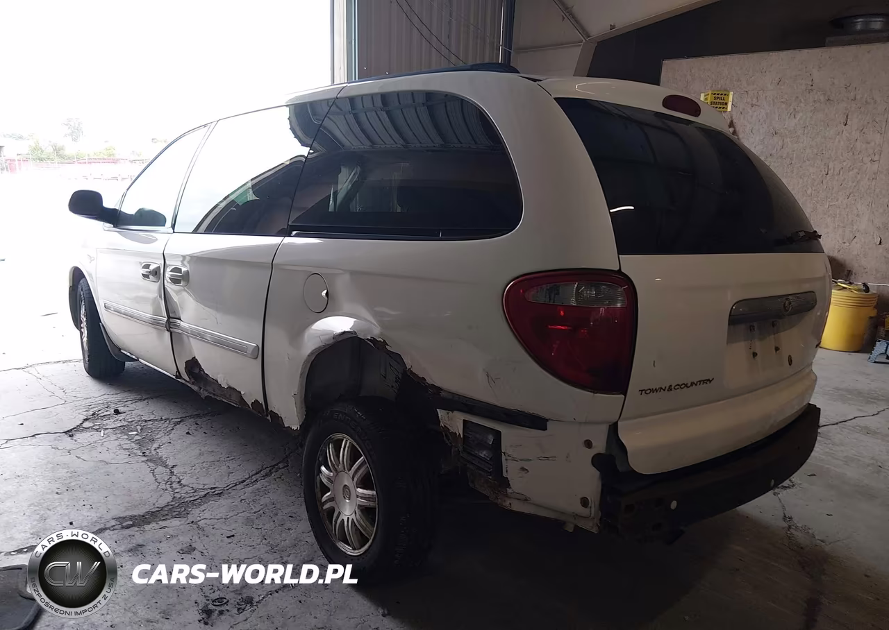 2006 Chrysler Town & Country Touring VIN:2A4GP54L66R906173 - 3