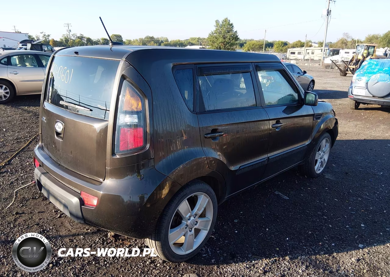 2011 Kia Soul ! VIN:KNDJT2A23B7202803 - 4