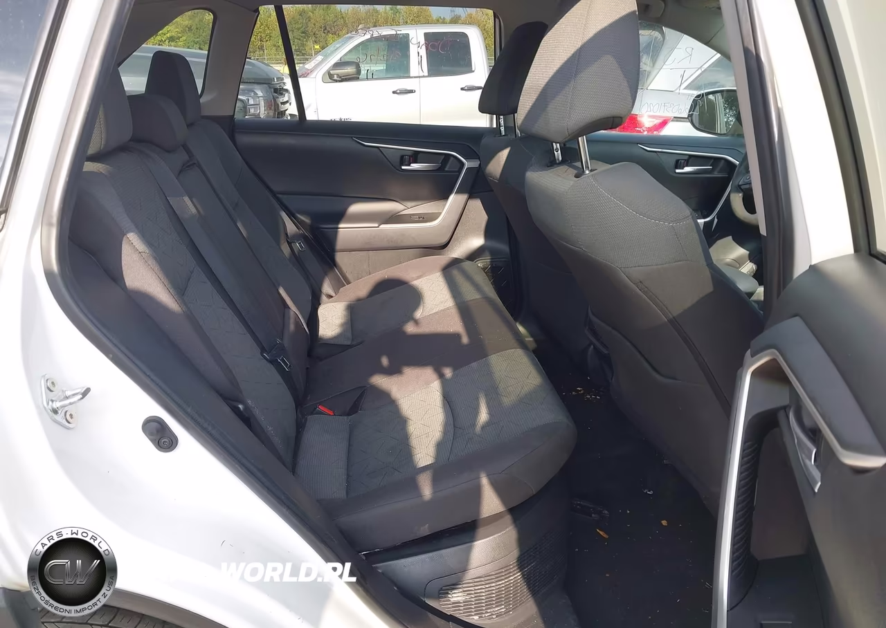 2025 Toyota Rav4 Hybrid Xle VIN:4T3RWRFV3SU180408 - 8