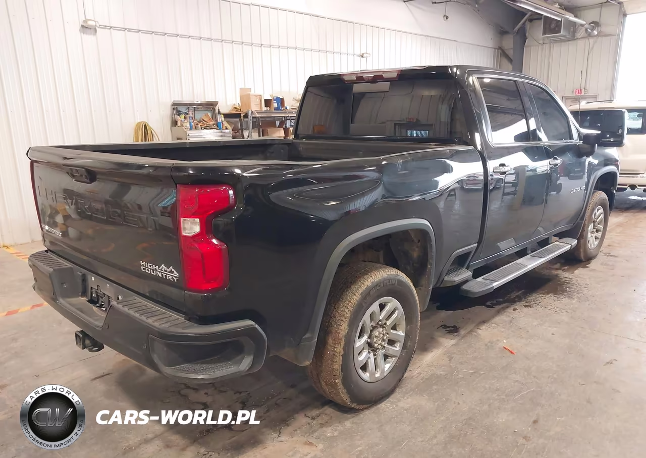 2022 Chevrolet Silverado 3500Hd VIN:1GC4YVEY1NF140701 - 4