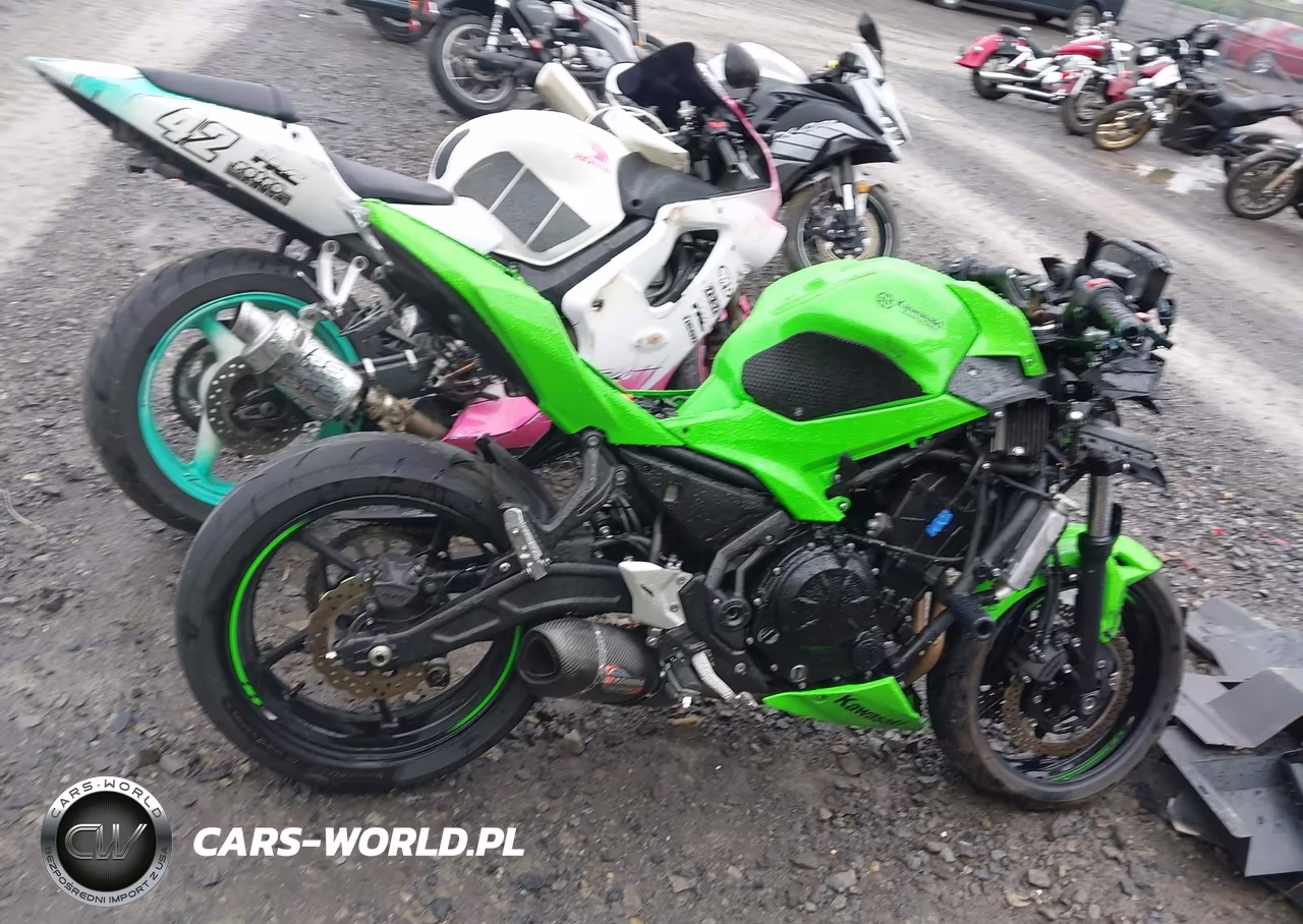 2023 Kawasaki Ex650 R VIN:ML5EXER15PDA89963 - 11