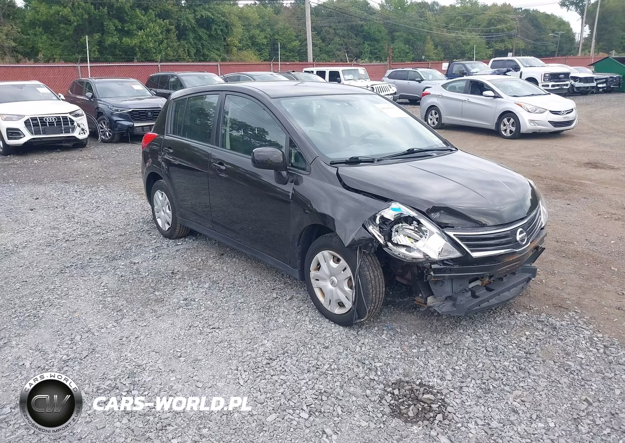 2011 Nissan Versa 1.8S