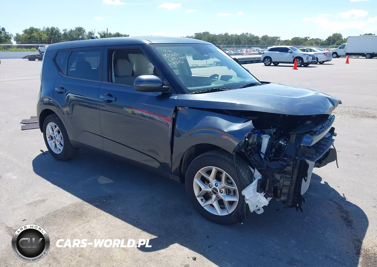 2025 Kia Soul Lx