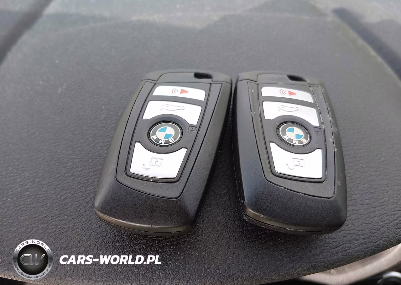 2016 BMW X3 xDrive28I VIN:5UXWX9C57G0D76126 - 11