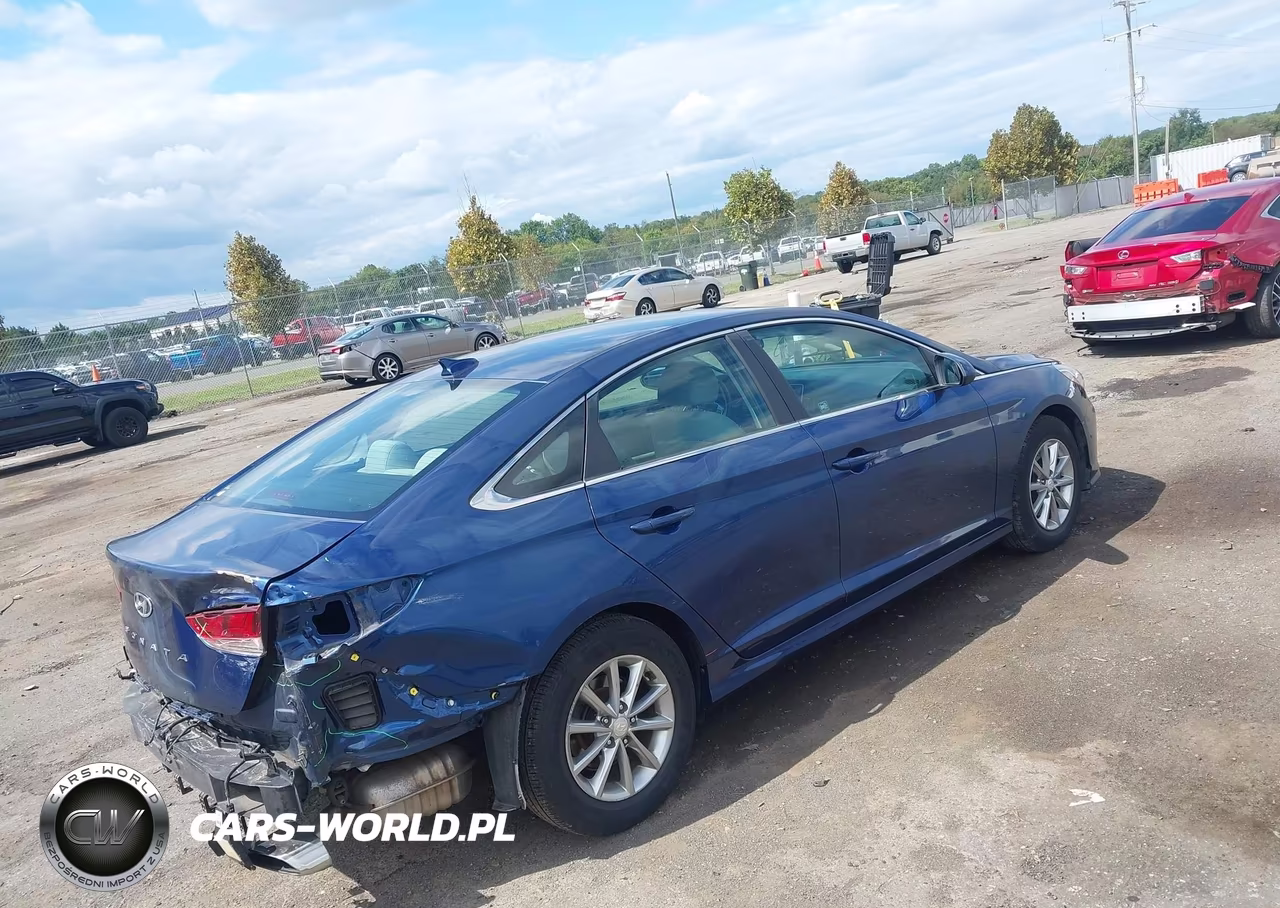 2019 Hyundai Sonata Se VIN:5NPE24AF6KH763530 - 4