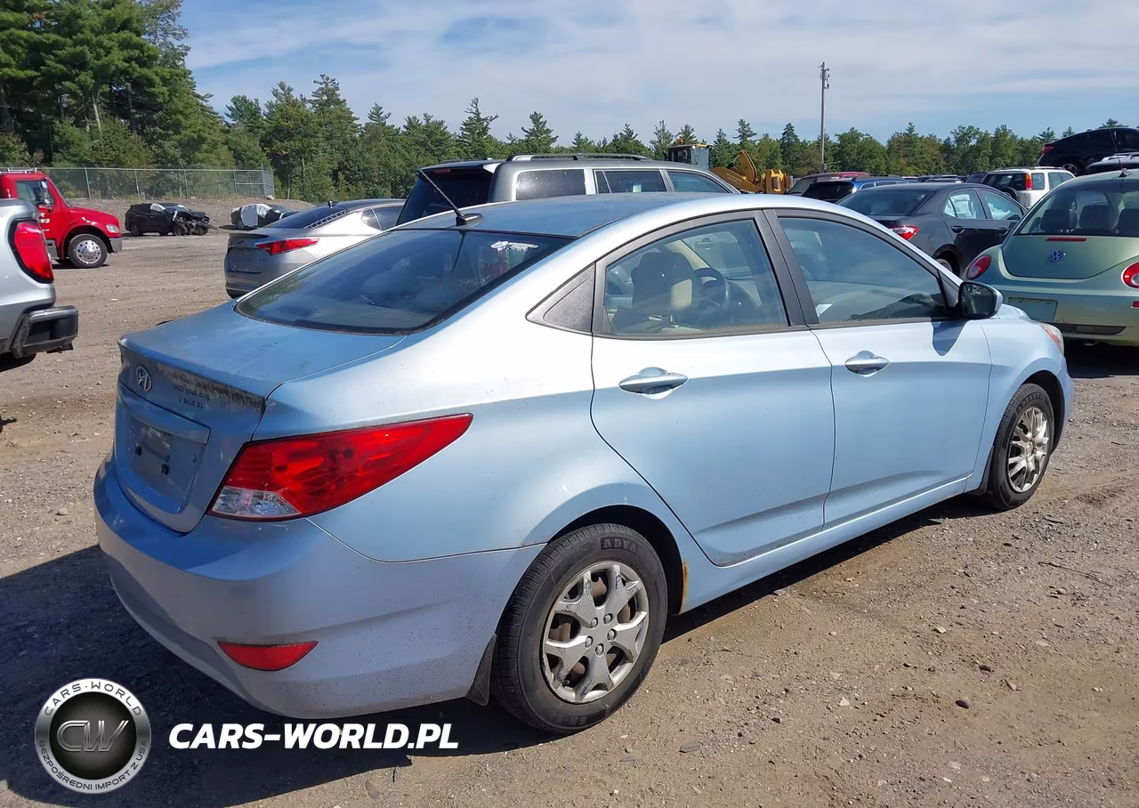 2012 Hyundai Accent Gls VIN:KMHCT4AE4CU258438 - 4
