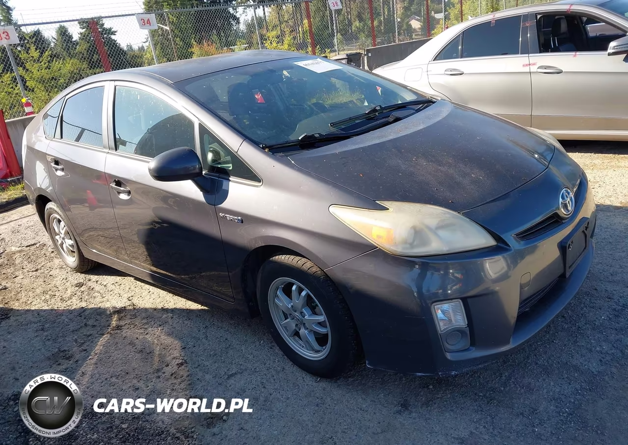 2011 Toyota Prius Three – zdjęcie 1 z 19