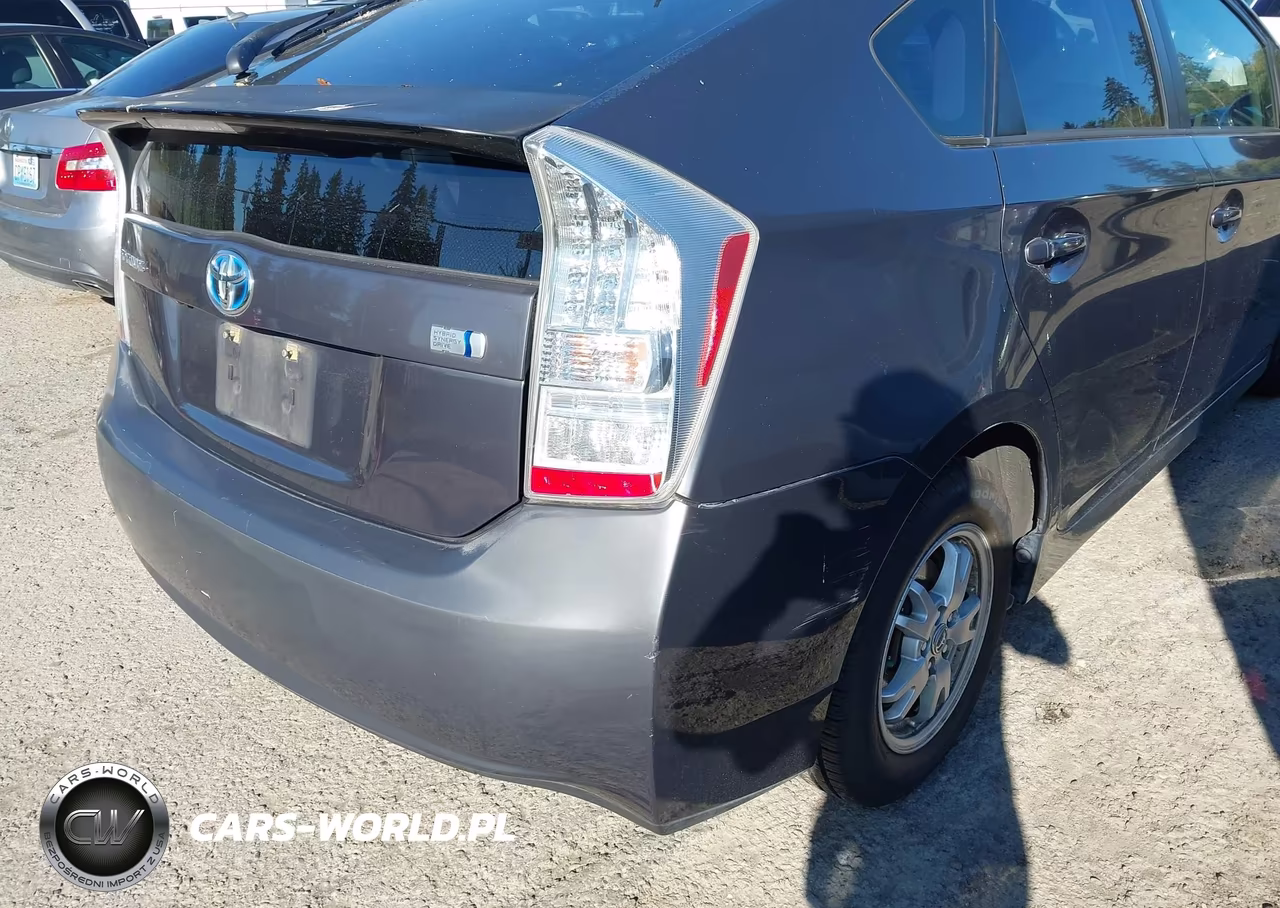 2011 Toyota Prius Three VIN:JTDKN3DUXB1409094 - 18