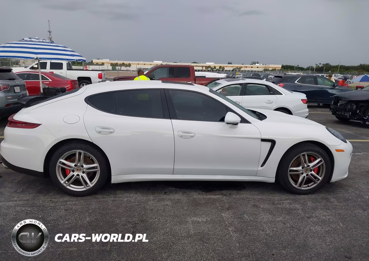 2014 Porsche Panamera 4 VIN:WP0AA2A71EL005691 - 13