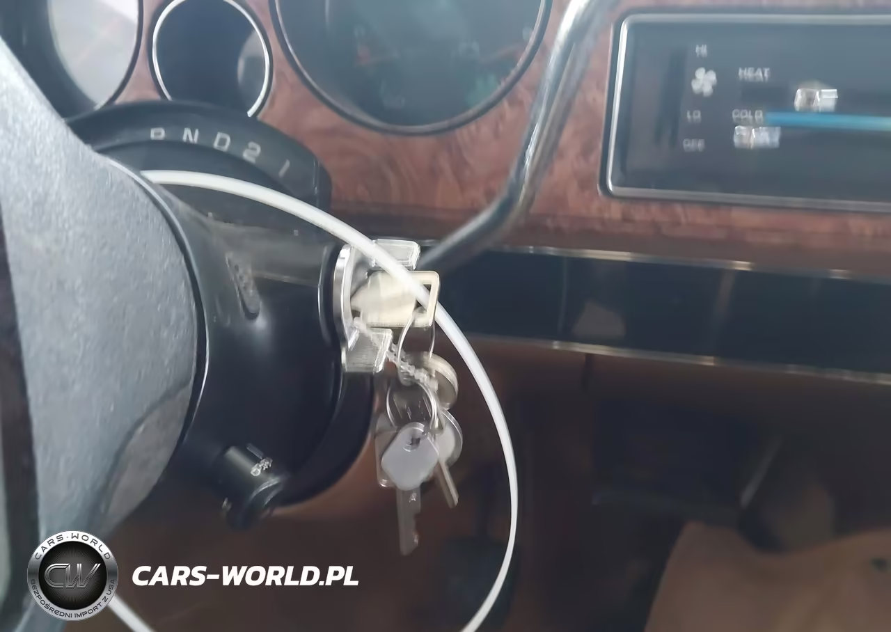 1982 Chevrolet G30 VIN:2GBJG31M6C4153285 - 10