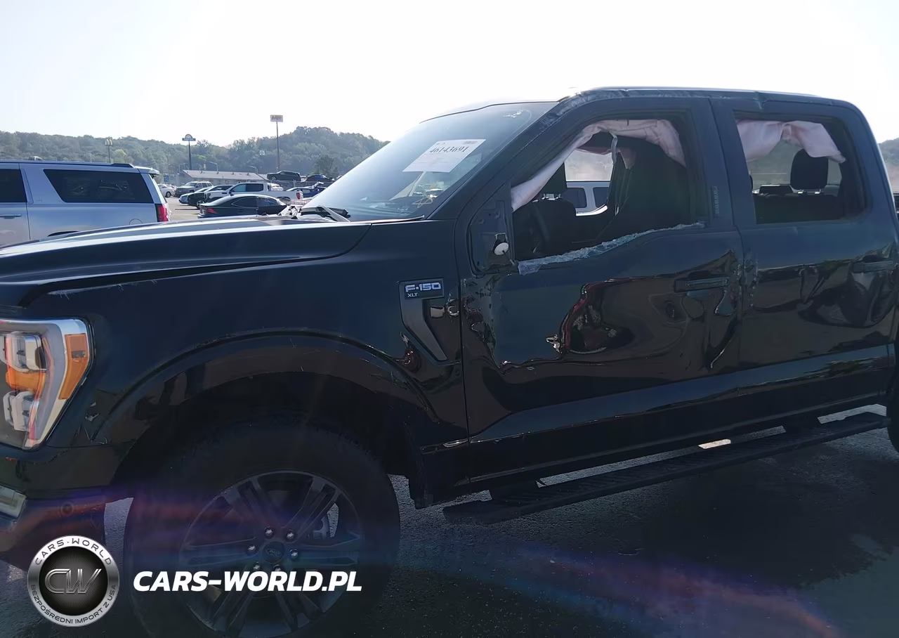 2023 Ford F-150 Xlt VIN:1FTFW1E59PKG12327 - 16