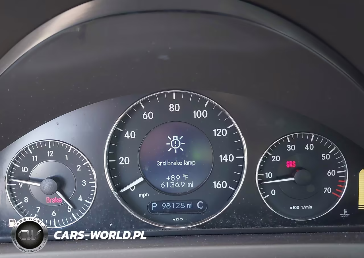2007 Mercedes-Benz Clk 550 VIN:WDBTK72F87T075585 - 7