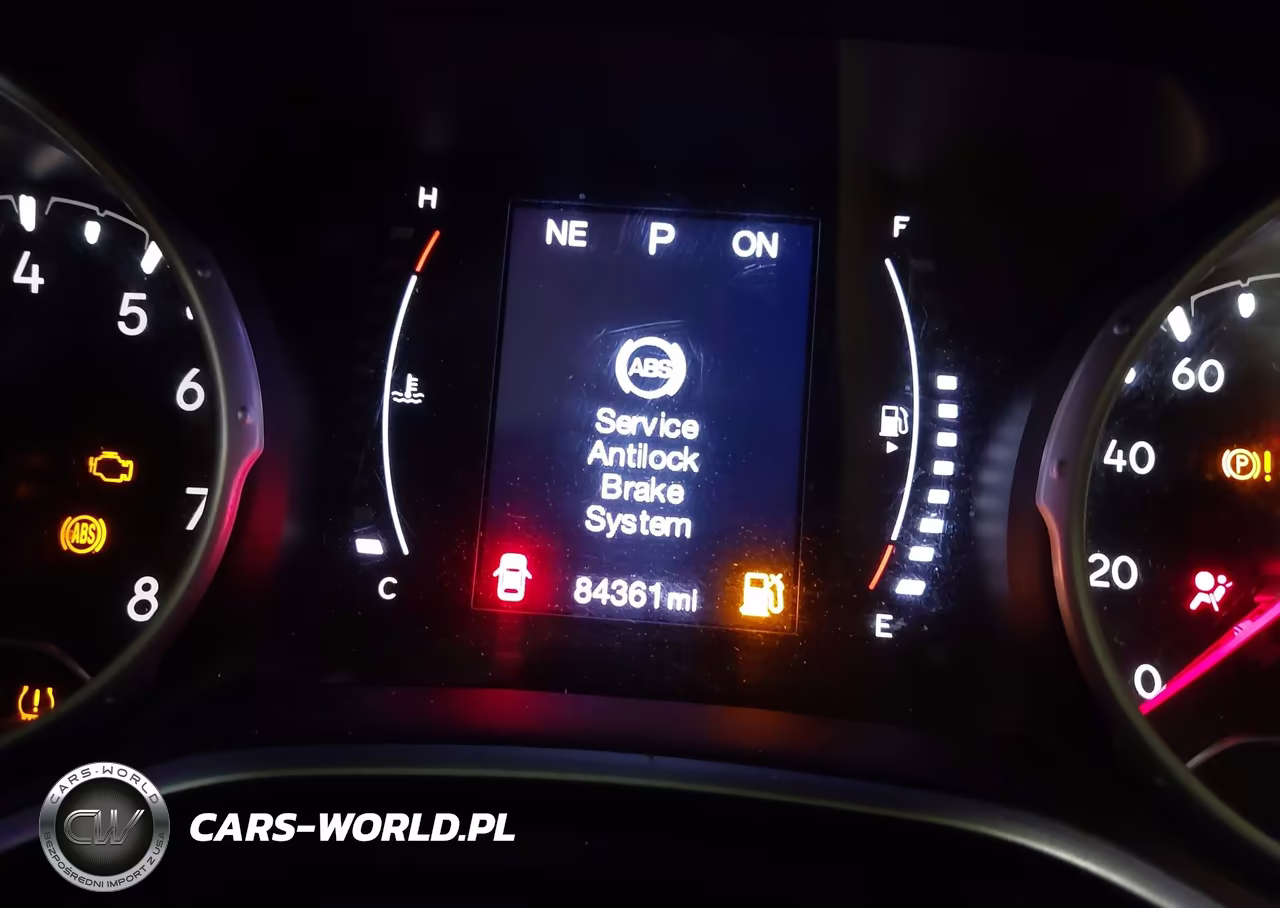 2019 Jeep Compass Latitude 4X4 VIN:3C4NJDBB8KT682463 - 15