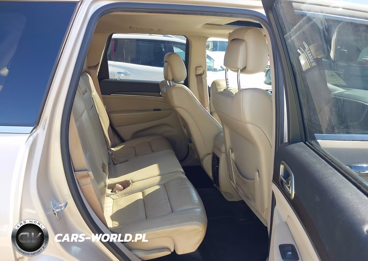 2015 Jeep Grand Cherokee Limited VIN:1C4RJEBG3FC199225 - 8