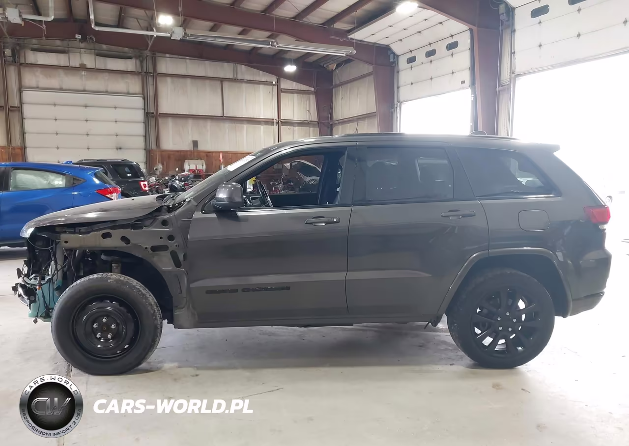 2021 Jeep Grand Cherokee Laredo X 4X4 VIN:1C4RJFAG4MC533797 - 15