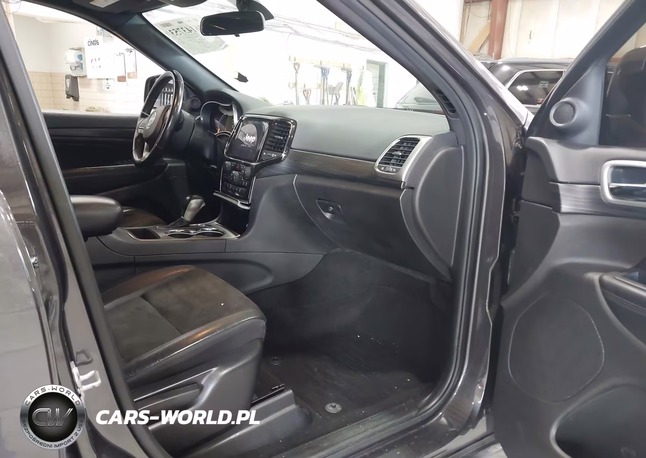 2021 Jeep Grand Cherokee Laredo X 4X4 VIN:1C4RJFAG4MC533797 - 5