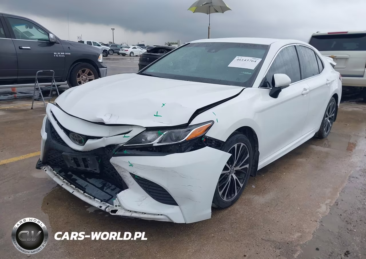 2018 Toyota Camry Se VIN:4T1B11HK6JU110347 - 2