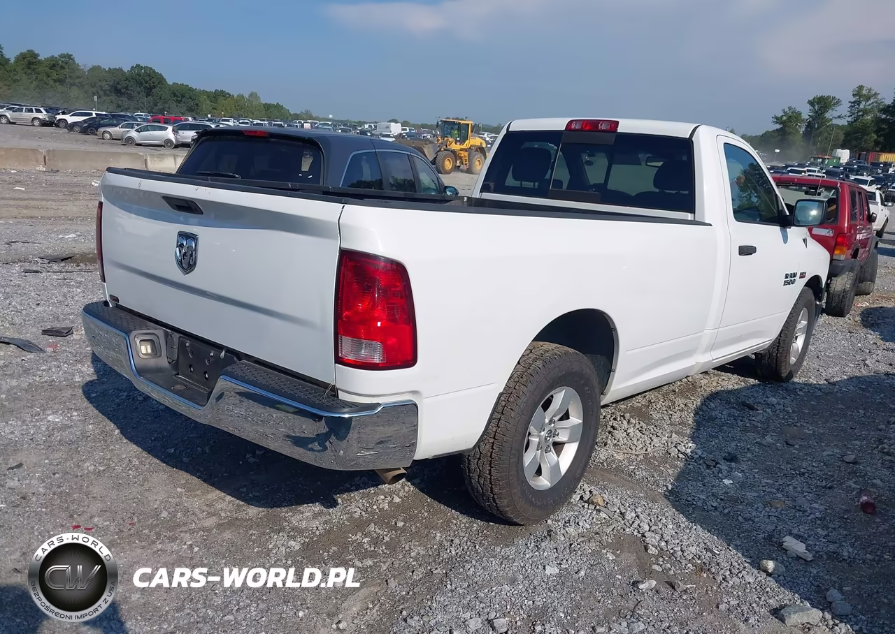 2015 Ram 1500 Tradesman VIN:3C6JR6DT0FG531227 - 4