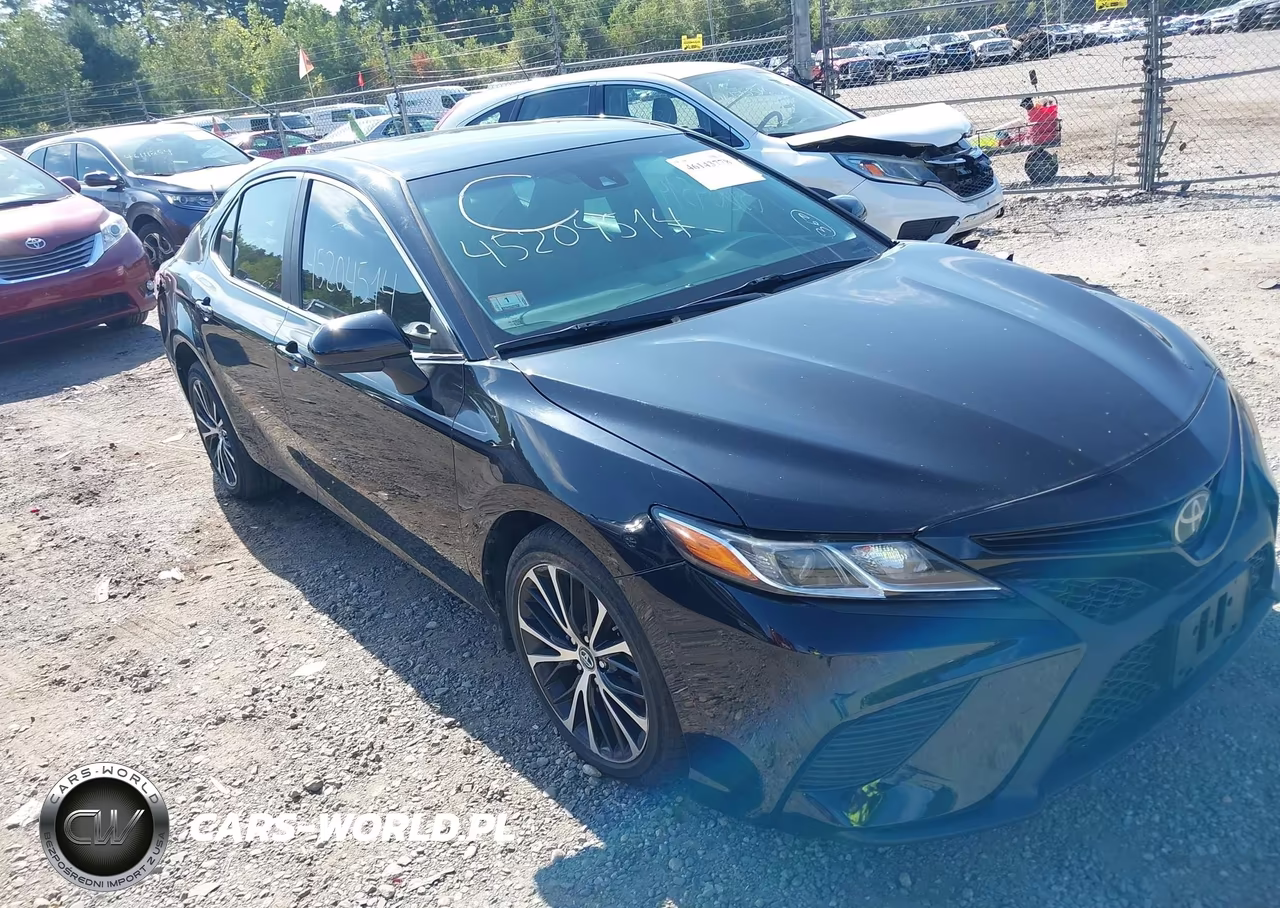 2019 Toyota Camry Se VIN:4T1B11HK5KU231193 - 1