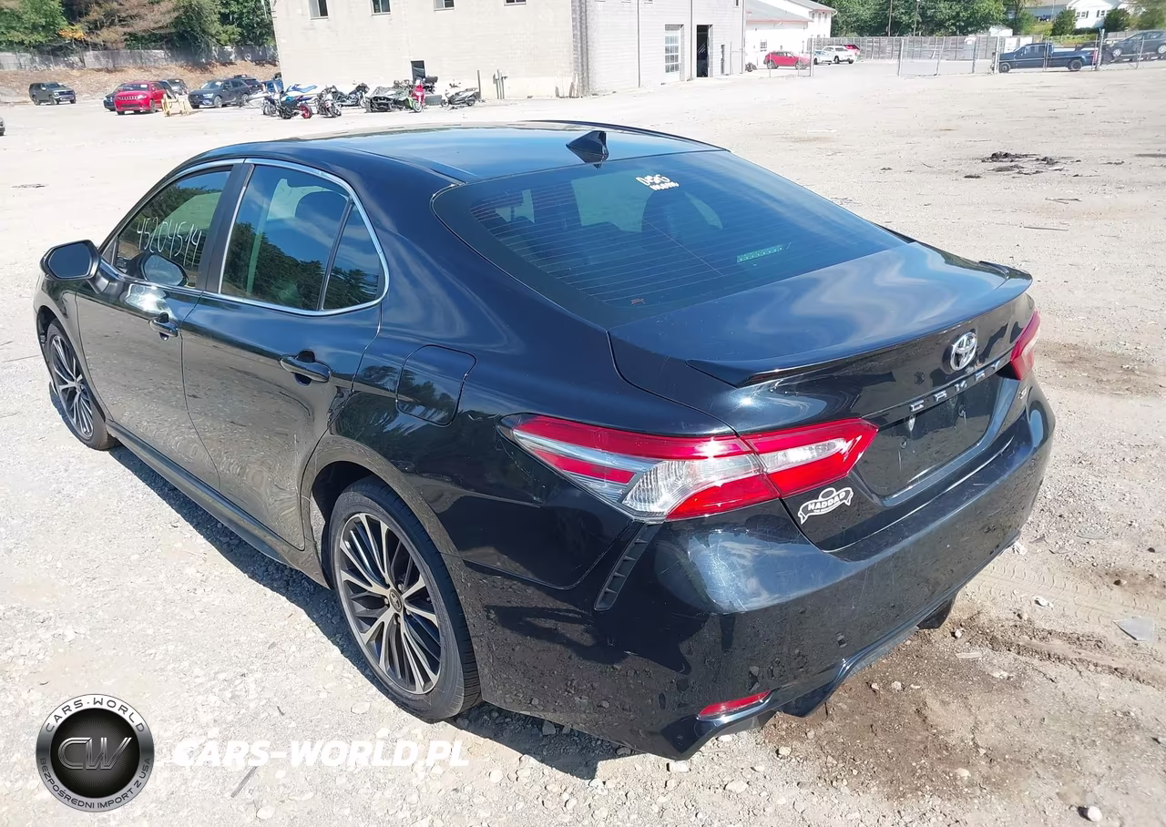 2019 Toyota Camry Se VIN:4T1B11HK5KU231193 - 3