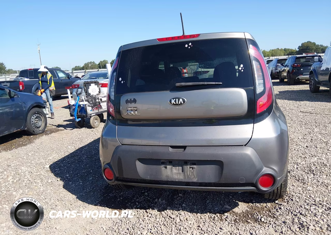 2016 Kia Soul VIN:KNDJN2A21G7253878 - 16