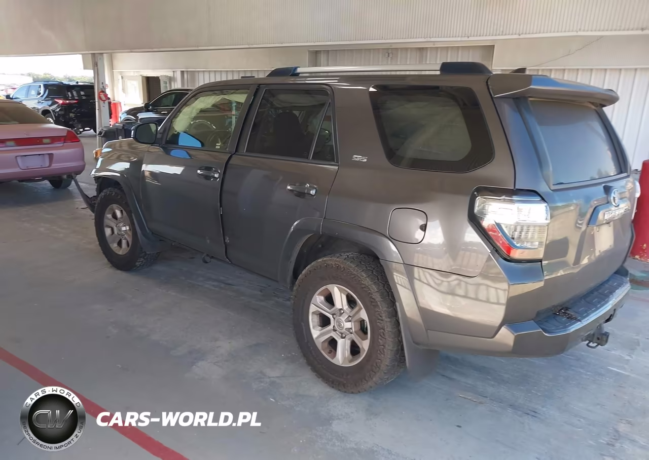 2019 Toyota 4Runner Sr5 VIN:JTEZU5JR5K5199070 - 3